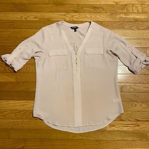 Express Two Pocket Portofino Shirt Size Medium